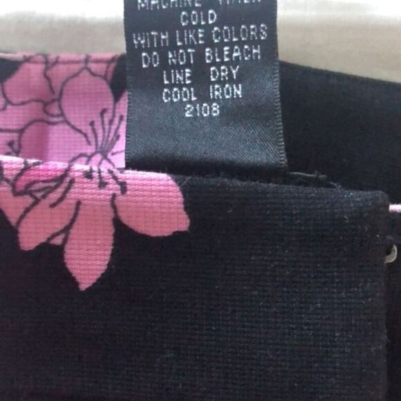 Kenneth Cole long necklace - Picture 10 of 10